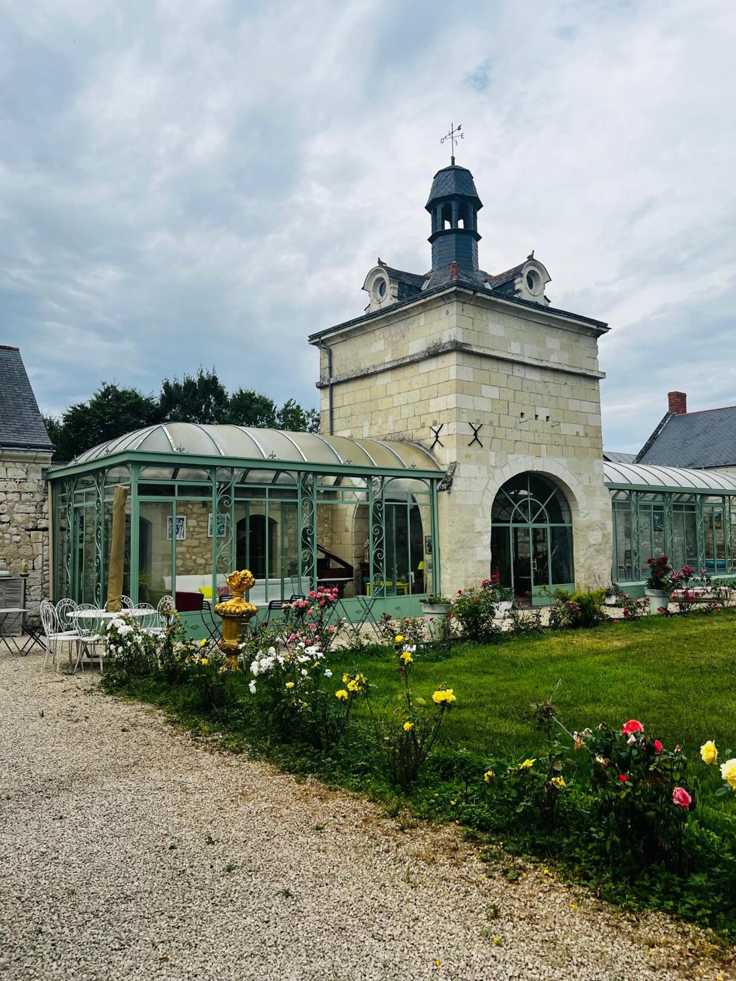 Chateau De La Thibaudiere Bois Savary - Chambre Familiale Du Roi Allonnes  Luaran gambar